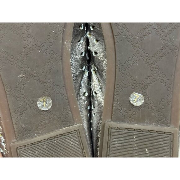 VIONIC Silver Ballet Flats Perforated Leather Comfort Shoes Orthotic Sz 7 - Picture 9 of 10